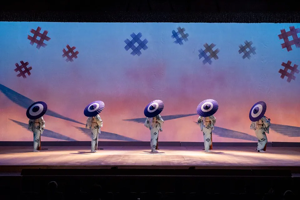 これこそ新舞踊