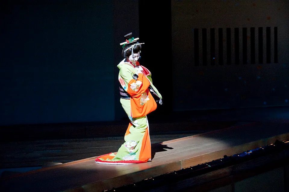 本舞台に叶う日本の心